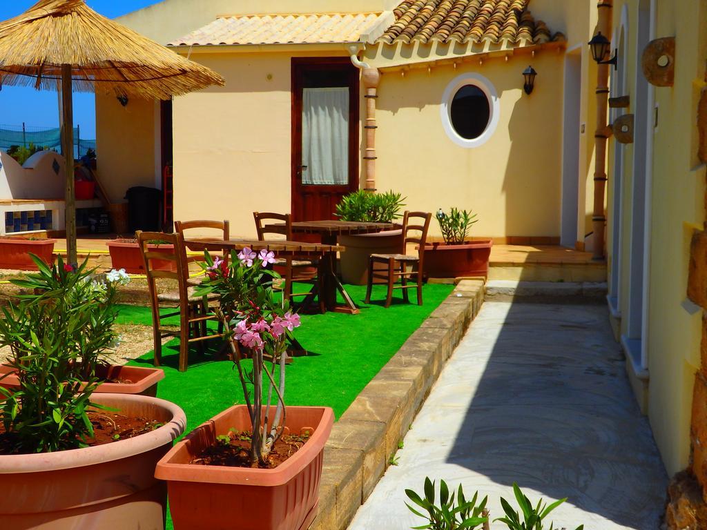 Baglio Cofano Rooms & Relax كوستوناتشي المظهر الخارجي الصورة