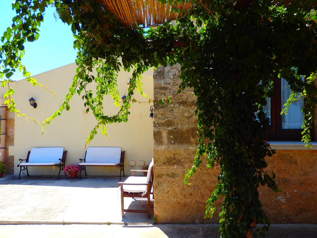 Baglio Cofano Rooms & Relax كوستوناتشي المظهر الخارجي الصورة