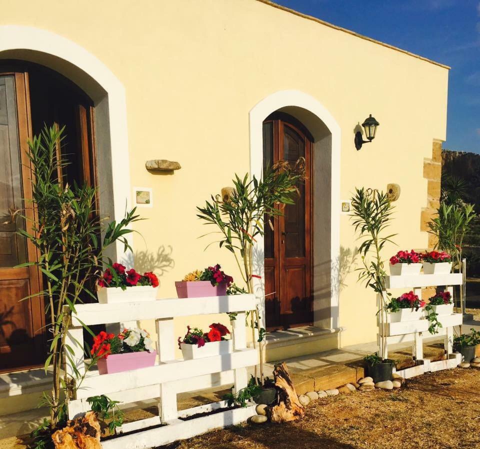 Baglio Cofano Rooms & Relax كوستوناتشي المظهر الخارجي الصورة